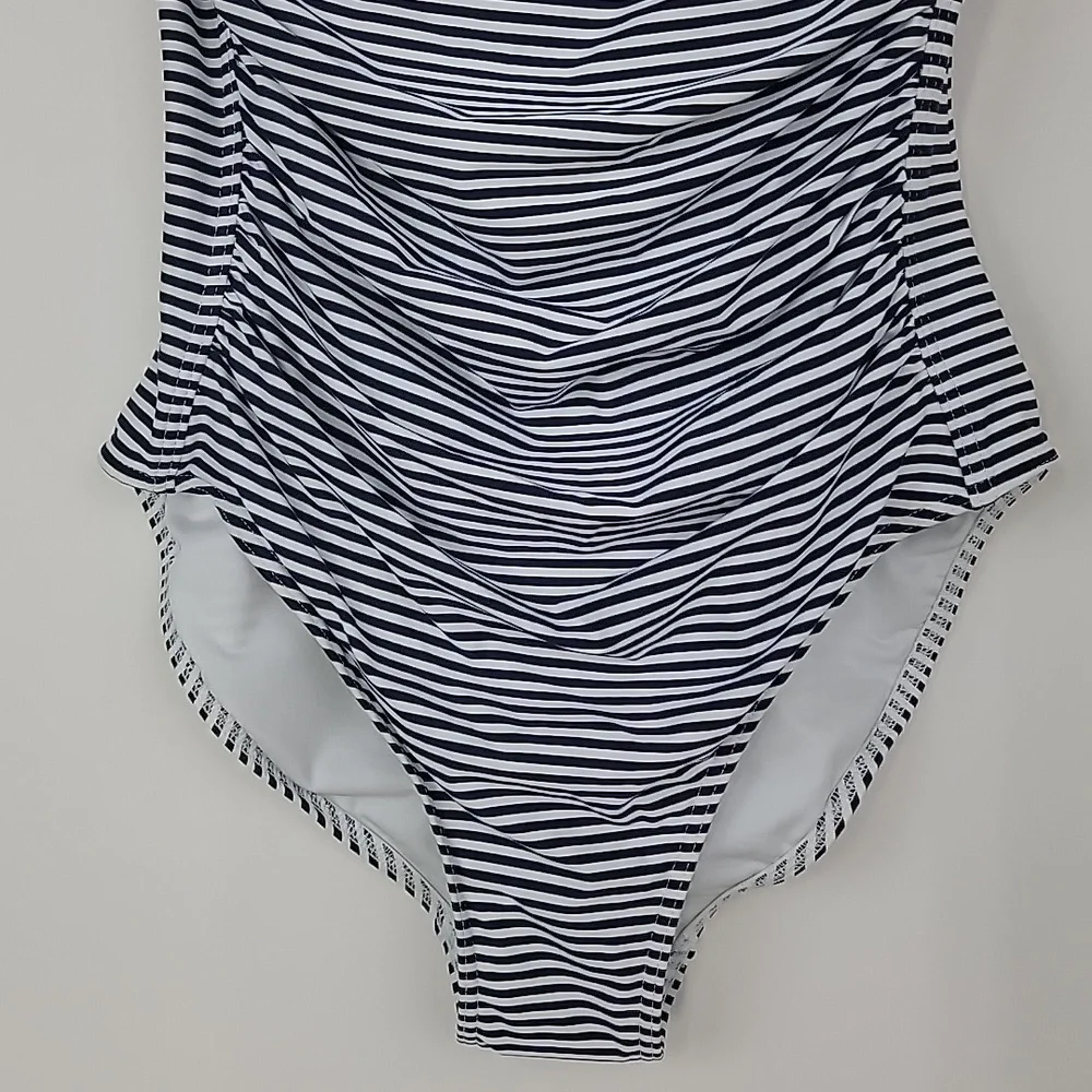 NWT. Nip tuck one piece swimsuit size 6 - Picture 8 of 15